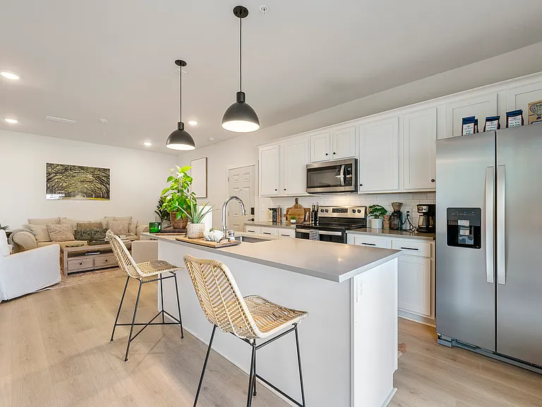 Wisteria Ridge — Photo 16