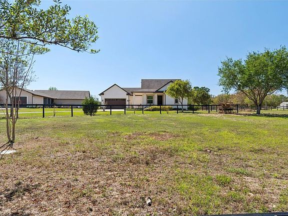 5th image of 21210 Horse Ranch Rd