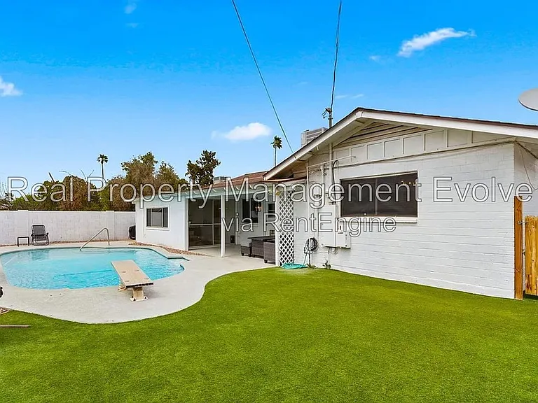 8631 E Jackrabbit Rd — Photo 24