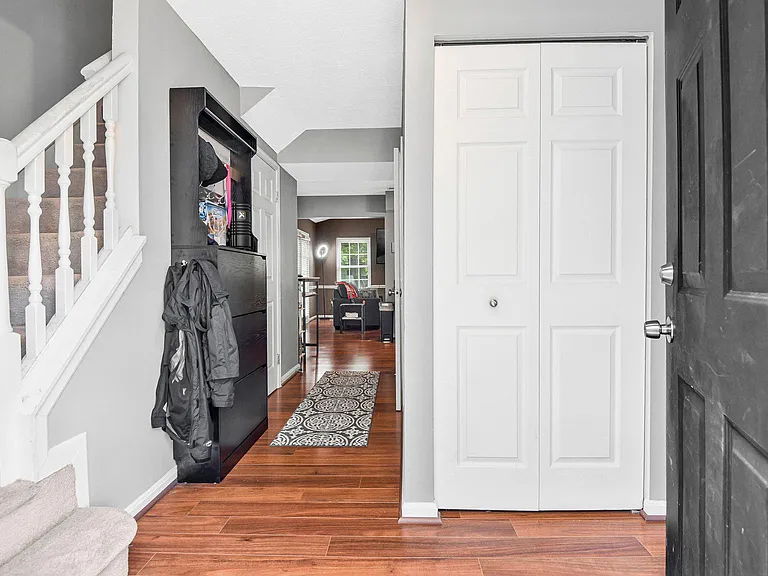 4037 Broadbill Cir — Photo 2