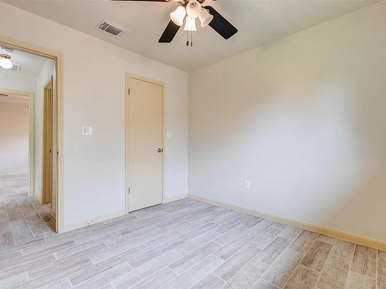 5319 Ridgestone St — Photo 22