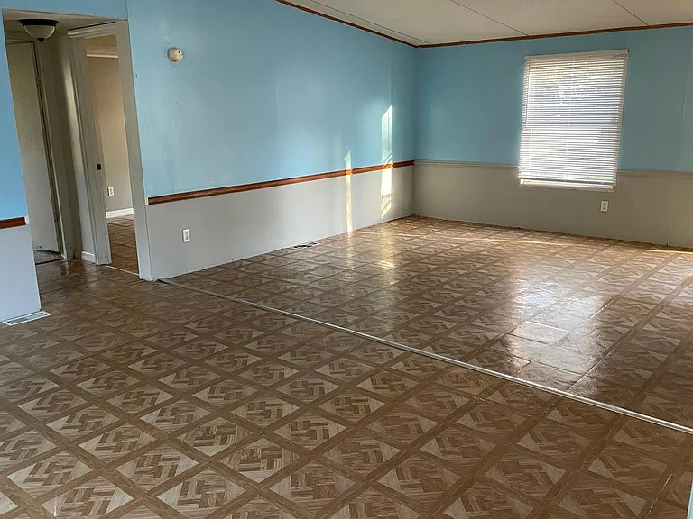 860 Oak Ridge Rd — Photo 11