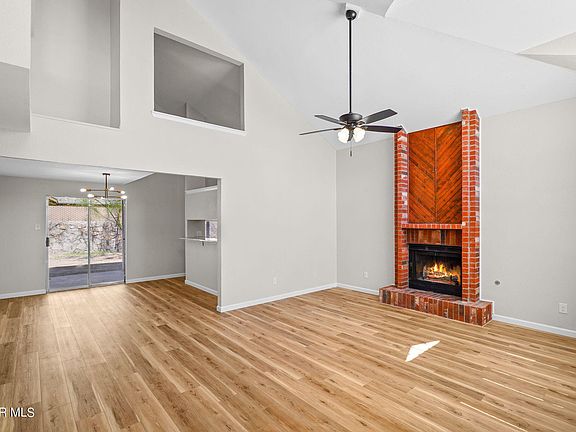 5th image of 4765 Harmony Dr