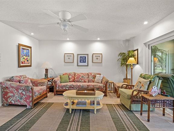 5th image of 140 Ashley Ln