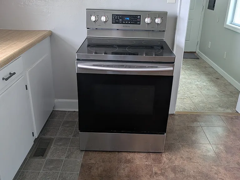 1329 George Washington Hwy N — Photo 12