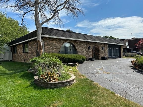 2nd image of 2647 Salceda Dr