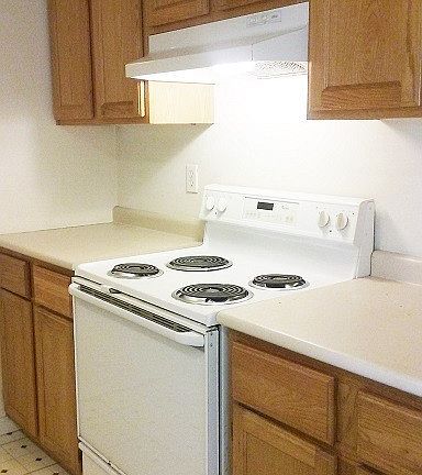 5th image of 1119 Plymouth Dr #F5d294434