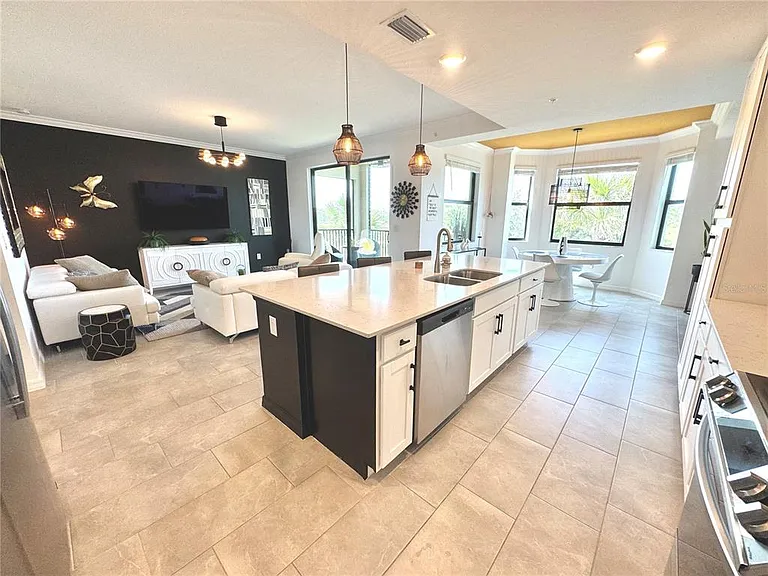 18028 Gawthrop Dr #303 — Photo 15
