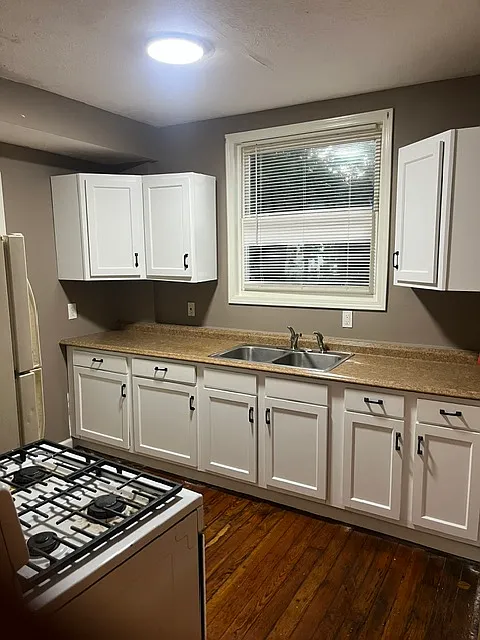 4 bed, 1248 sqft, $1,250 — Photo 2