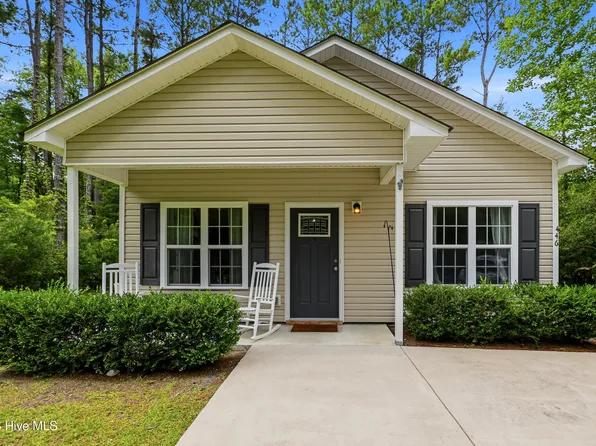 446 Pond Road, Rocky Point, NC 28457
