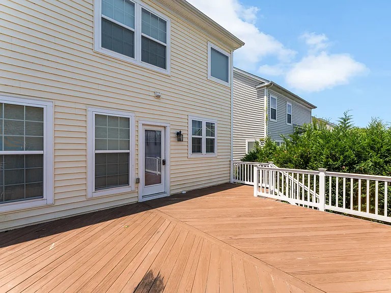 17231 Library Blvd — Photo 39