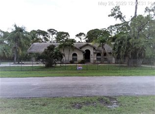 14722 Stirrup Ln, Wellington, FL 33414