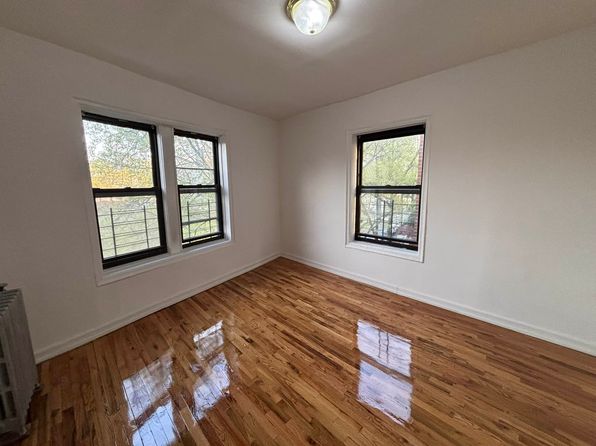 308 E 209th St APT 41