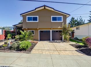 1185 Manzanita Dr, Pacifica, CA 94044