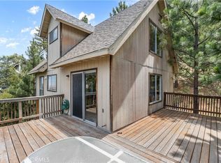 1334 Saint Anton Dr, Lake Arrowhead, CA 92352