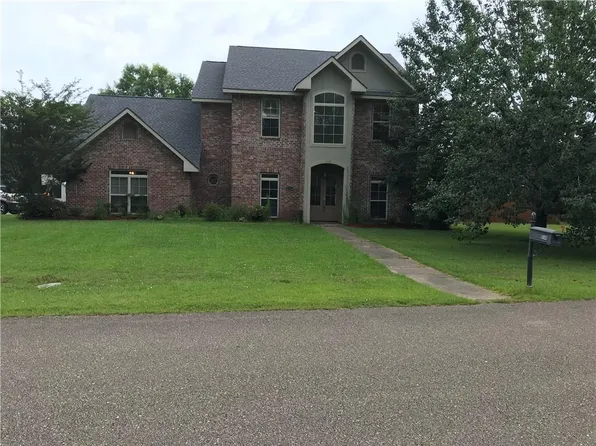 930 Weinberger Trace Dr, Ponchatoula, LA 70454