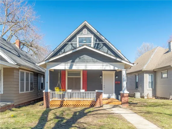 2203 Penn St, Saint Joseph, MO 64507