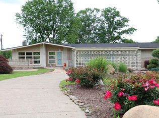 415 Sanders Ferry Rd, Hendersonville, TN 37075