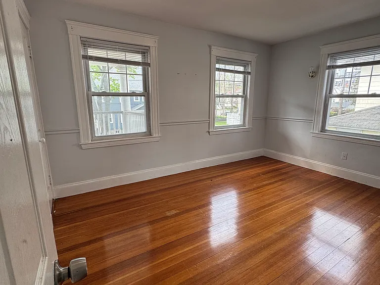 16 Edgewood Cir — Photo 9