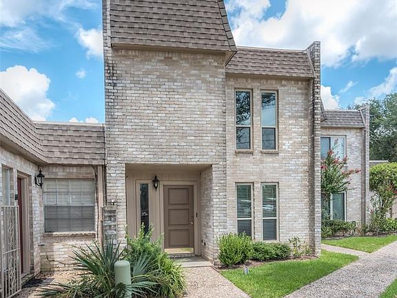 4th image of 60 River Creek Way