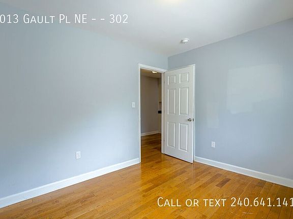 5th image of 4013 Gault Pl NE Unit 302