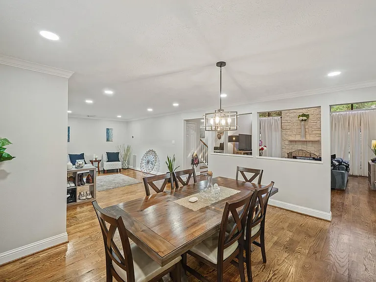 15831 Ridge Park Dr — Photo 6