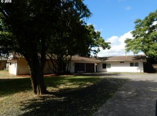 1920 Smithoak St, Eugene, OR 97404