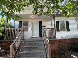 2213 Cypress St, Greensboro, NC 27405