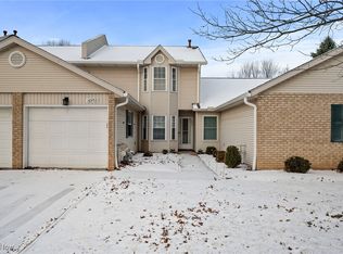 16453 Emerald Point, Cleveland, OH 44130