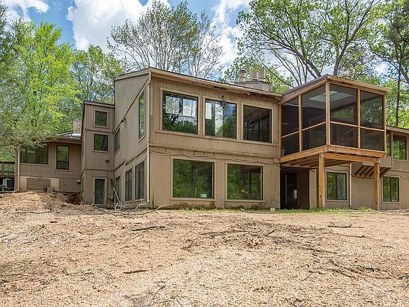 4th image of 7322 Lackawanna Dr