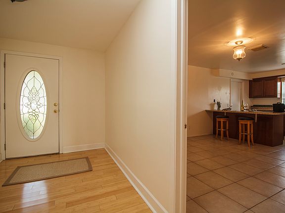 3rd image of 545 Royal Palm Blvd