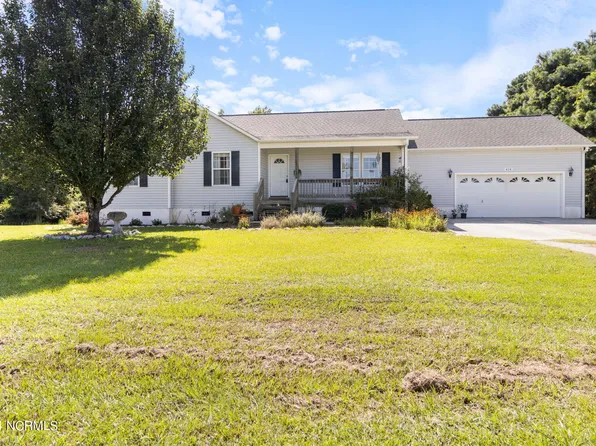 424 Whistling Heron Way, Swansboro, NC 28584