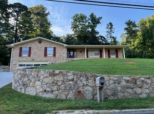 1416 John Ross Rd, Chattanooga, TN 37412
