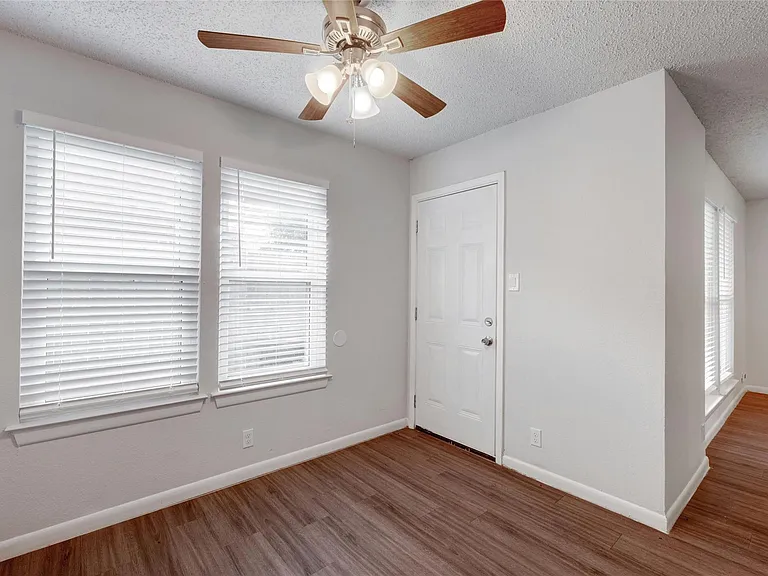11406 Ptarmigan Dr #B — Photo 11