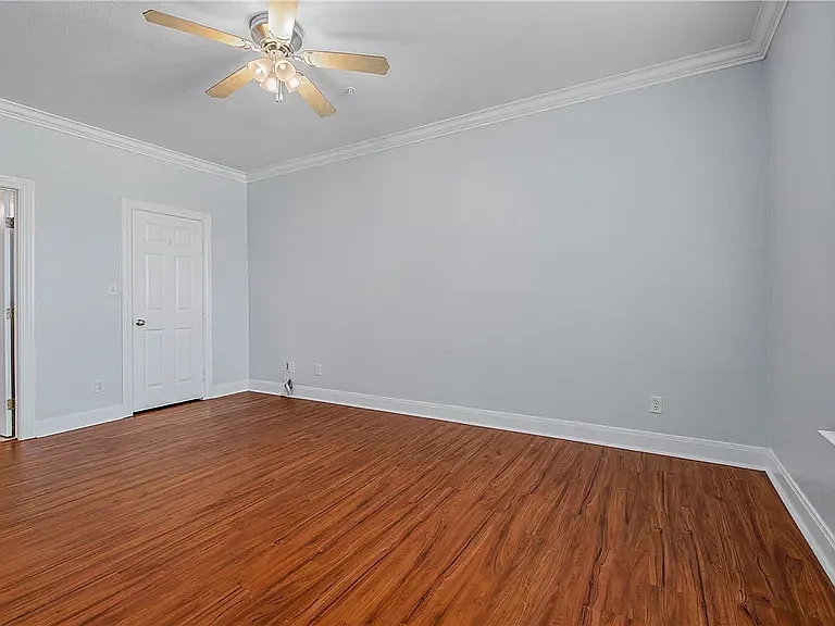 801 Luther St W #106 — Photo 4