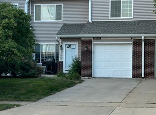 7425 Wistful Vista Dr UNIT 102, West Des Moines, IA 50266