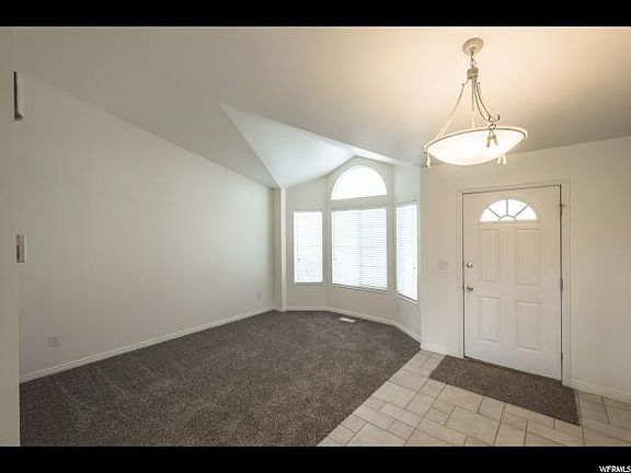2nd image of 2762 S Belmont Downs Ln