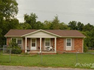 213 E Henderson Dr, Wilkesboro, NC 28697