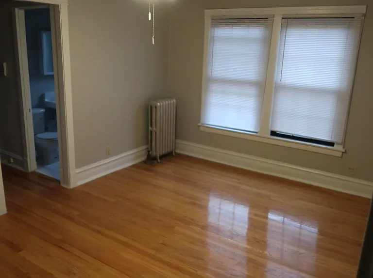 2617-25 W Gunnison St #2617-1C — Photo 1
