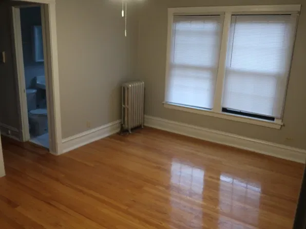 2617-25 W Gunnison St #2617-D1, Chicago, IL 60706