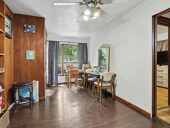 4th image of 400 La Salle Ave