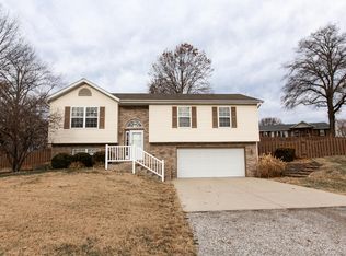 323 Collinsville Rd, Troy, IL 62294