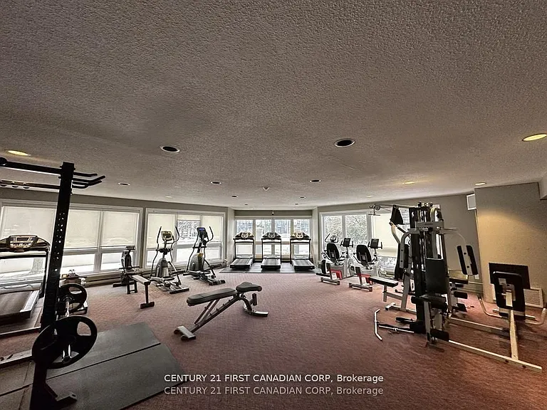 5 Jacksway Cres #208 — Photo 4