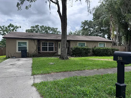 908 Silver Ridge Way Photo 1