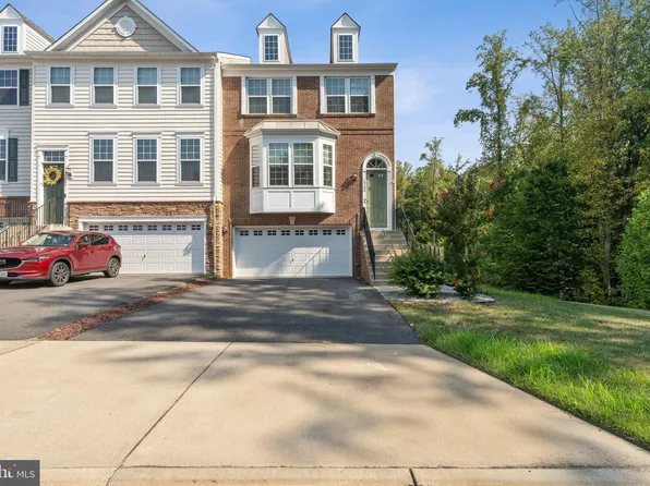 1740 Hartfield Ct, Woodbridge, VA 22191