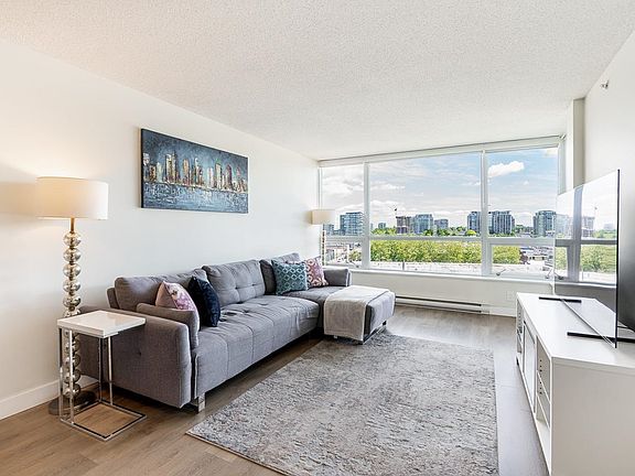 5th image of 7575 Alderbridge Way #902