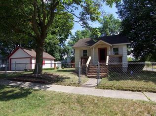 94 E Ann Arbor Ave, Pontiac, MI 48340
