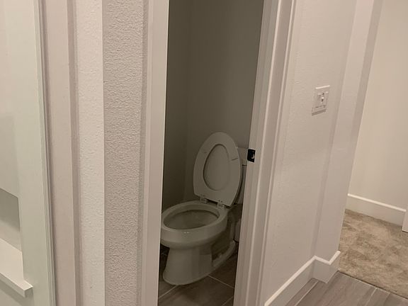 5th image of 1084 S Cress Ct