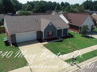 7840 Mary Payton Dr, Southaven, MS 38671