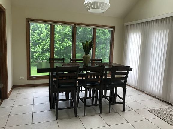 5th image of 428 Millcreek Ln